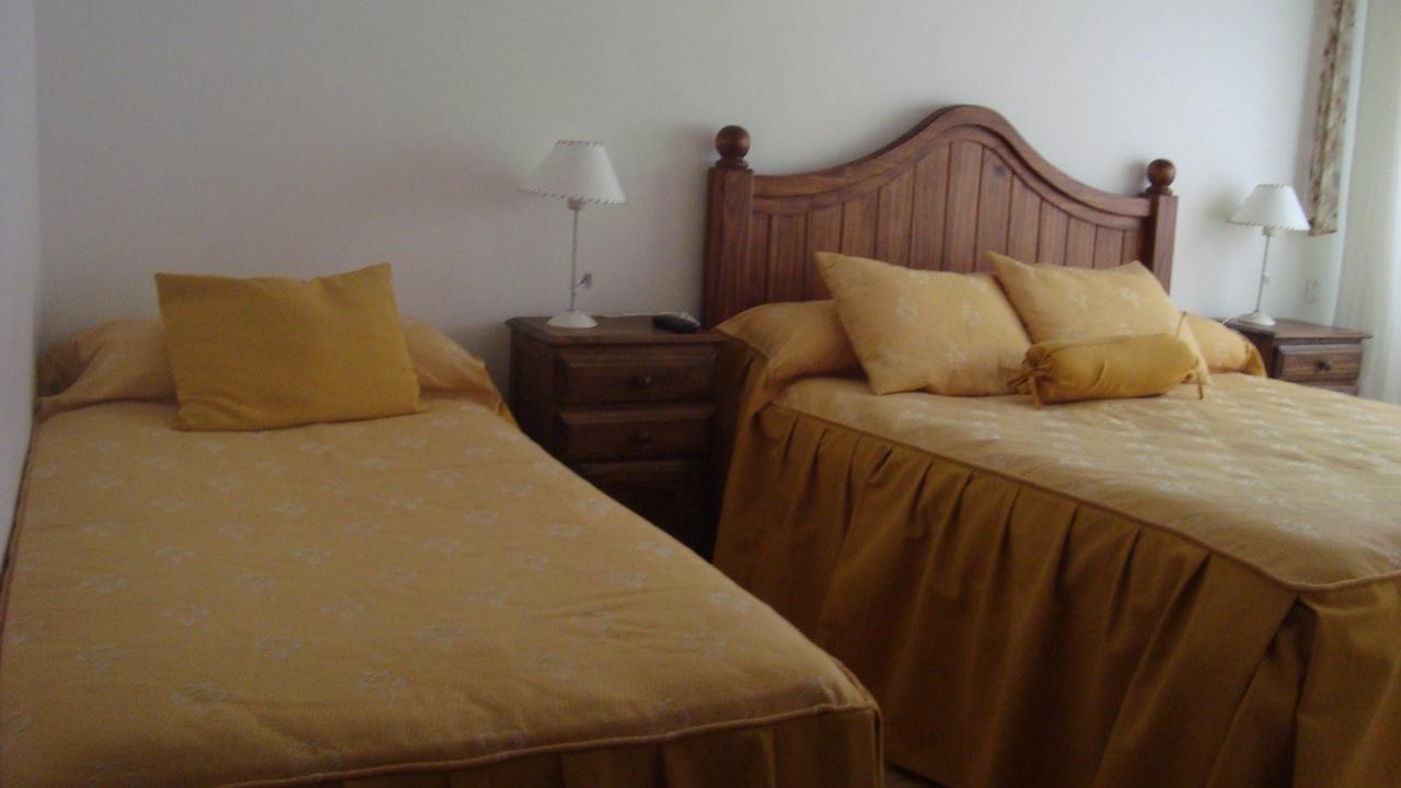 Termas Hotel Cristal Carhué Habitación foto